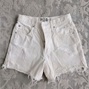 Free People - We the Free Size 24 White high-waisted denim shorts